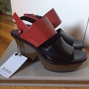 Marni Zeppa Leather Wedge Sandals Size 39